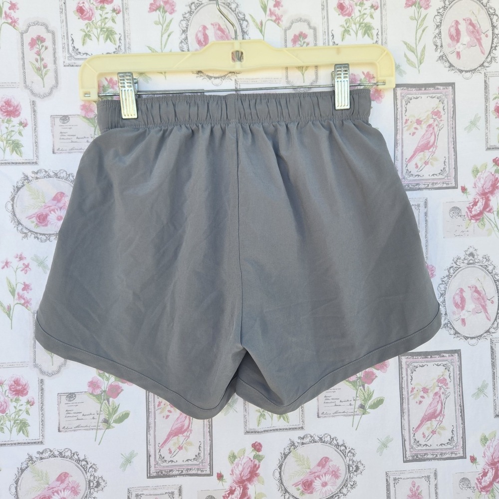 Nike One Women's Dri-FIT Mid-Rise 2-in-1 Running Shorts Iron Grey‎ Size XS - Picture 6 of 8